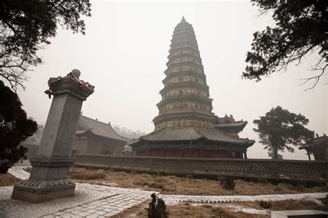  ¡Descubre la majestuosidad del Templo de Guangsheng en Dingxi!